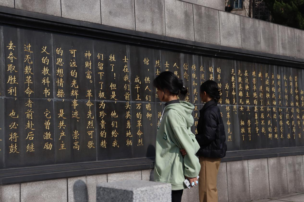 f35366b8c1094eb99b881d4672b76420.png 图片3.png