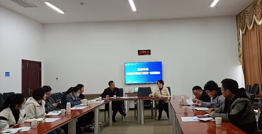 f4b98fbb5e3d4b94bf00f975acb6be6e.jpg 2.jpg