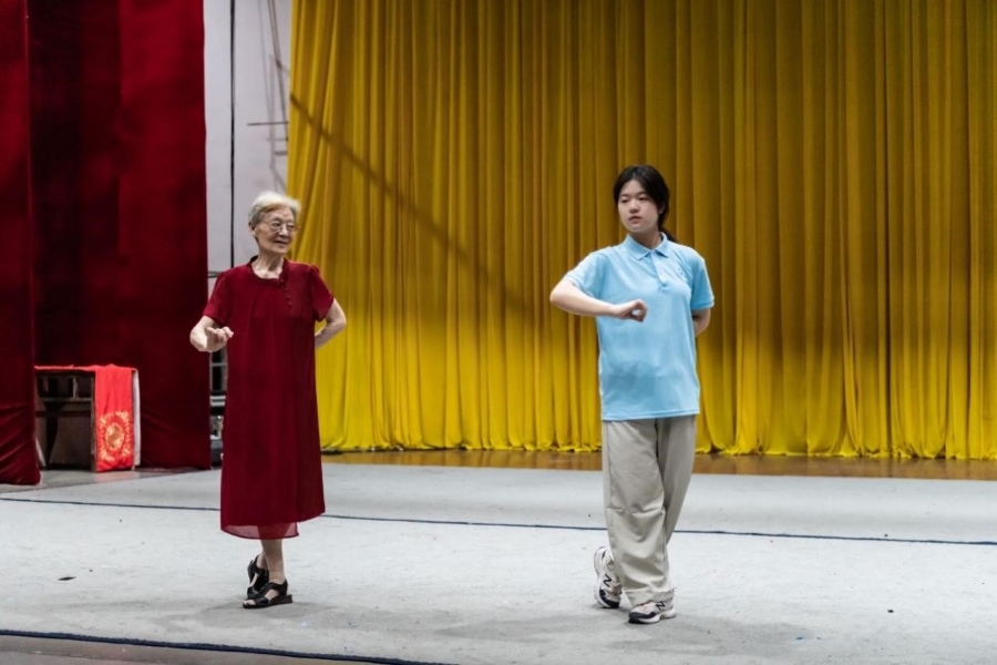 e914ccf0dfd7404292a6e0672cabb503.jpg e914ccf0dfd7404292a6e0672cabb503.jpg